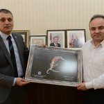 Özen’den Candan’a ziyaret