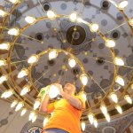 Camilerde Ramazan temizliği sürüyor