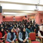 Altan, öğrencilerle buluştu