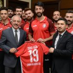Voleybol takımından Başkan Gül’e ziyaret