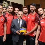 Voleybol takımından Başkan Gül’e ziyaret