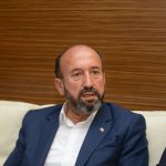 AK Parti Milletvekillerinden Başkan Gül’e ziyaret