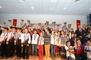 Belediyemizden çifte ödül töreni