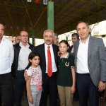 Belediye Mimarsinan’da binlerce kişiye iftar verdi