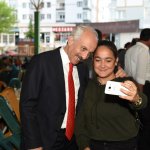 Belediye Mimarsinan’da binlerce kişiye iftar verdi