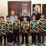 Masa Tenisi ve Badminton'da başarı elde eden sporcular Başkan Gül'ü ziyaret etti