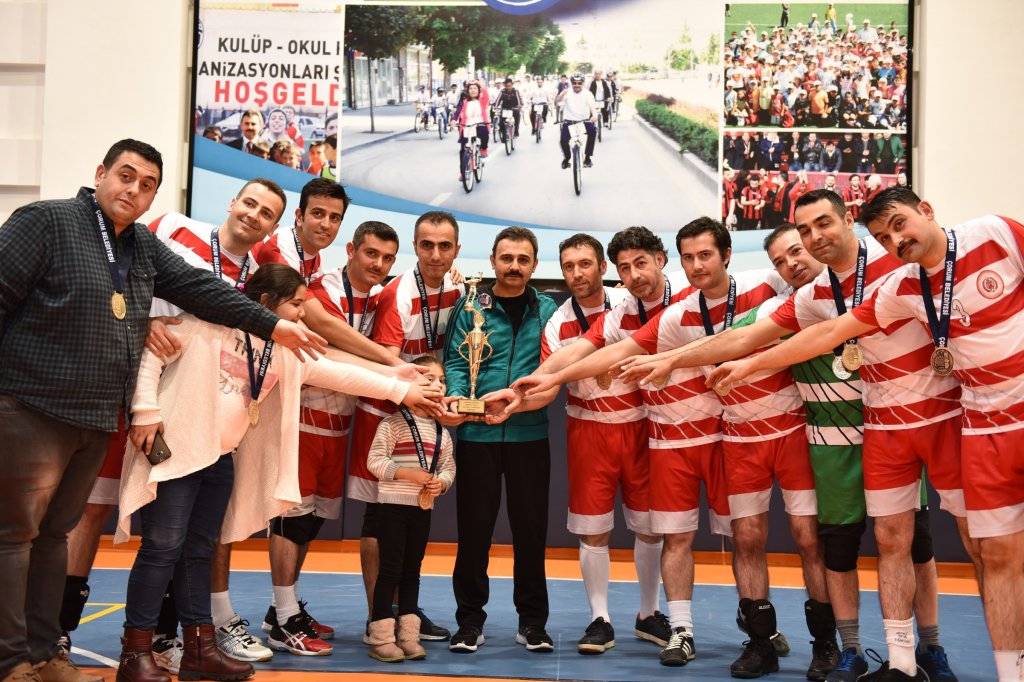 Birimlerarası voleybol turnuvası sona erdi