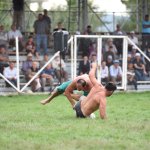 Karakucak güreşleri izleyenleri mest etti