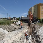 Belediye, kanalizasyon çalışmalarını sürdürüyor