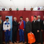 Gül ve Karadağ başarılı sporcuları ödüllendirdi