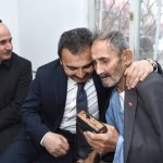 Külcü, Bayraktar Dedeyi evinde ziyaret etti