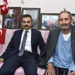 Külcü, Bayraktar Dedeyi evinde ziyaret etti