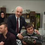 Başkan Gül, Down Sendromlularla pasta kesti