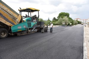 Belediyeden, Ahçılar sokaklara yol ve kaldırım