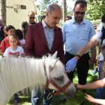 Çocuklar gönüllerince eğlendi