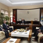 Başkan Gül’e ziyaret trafiği