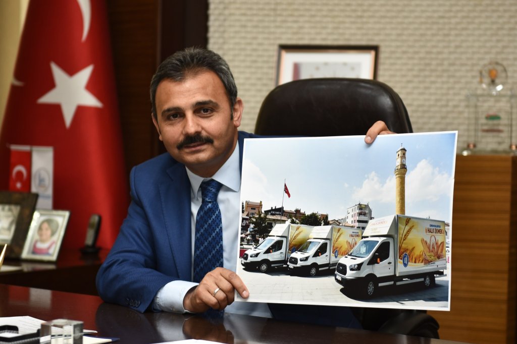 Milletin ekmeğiyle oynatmayız