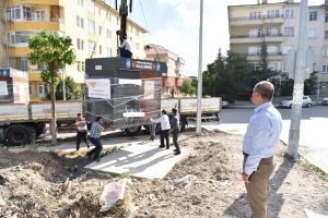Halk ekmek büfeleri yerlerine monte edilmeye başlandı
