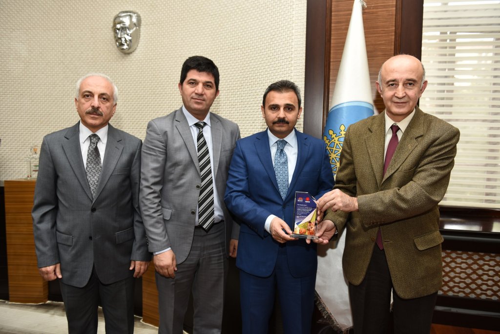 Mühendislik Fakültesinden Başkan Külcü’ye teşekkür