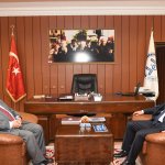 Başkan Gül’den Müftü Akın’a ziyaret