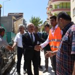 Belediye, Küçükabdullah Caddesi’ni asfaltlıyor