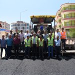 Belediye, Küçükabdullah Caddesi’ni asfaltlıyor