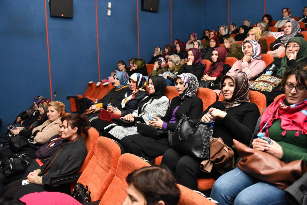 600 Kadın “Ayla”yı izledi