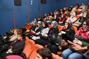 600 Kadın “Ayla”yı izledi