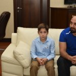 Başkan Gül, Minik Melih’i makamında kabul etti