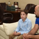 Başkan Gül, Minik Melih’i makamında kabul etti