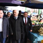 Başkan Gül pazar alışverişinde