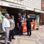 Başkan Gül, Ulukavak'taesnafın taleplerini dinledi