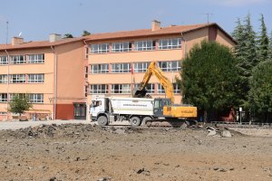 Belediye’den eğitime büyük destek