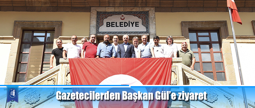 Gazetecilerden Başkan Gül’e ziyaret