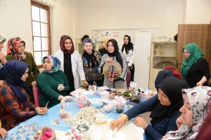 “Sevgiyle yapılan her işin bereketi ayrı oluyor”