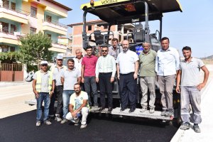 Başkan Külcü, asfalt işçilerini ziyaret etti