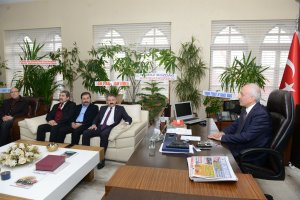 Kamu -Sen Gül'ü tebrik etti