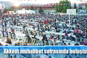 Akkent muhabbet sofrasında buluştu