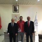 Gül ve Karadağ’dan milli güreşçilere moral desteği