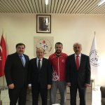 Gül ve Karadağ’dan milli güreşçilere moral desteği