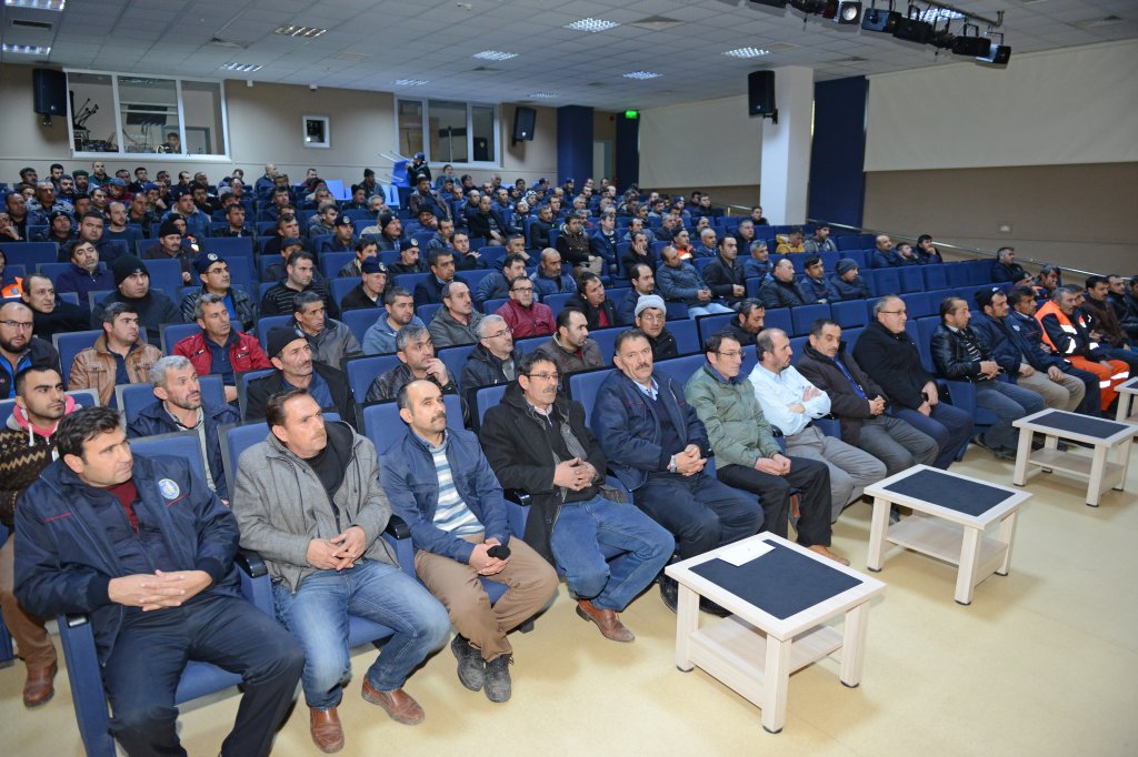 NARKOTİM’den temizlik personeline seminer