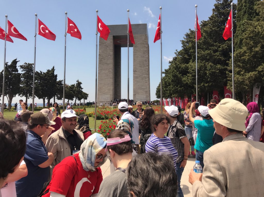 Tarihe yolculukta engel tanımadılar