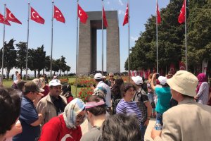 Tarihe yolculukta engel tanımadılar