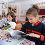 Çocuklarımıza 12 bin 500 tatil kitabı dağıttık