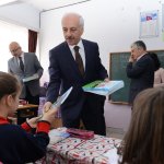 Çocuklarımıza 12 bin 500 tatil kitabı dağıttık