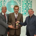 Kitap Kültür Günlerinedestek verenlere teşekkür plaketi