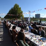 Başkan Aşgın, üniversite öğrencileriyle kahvaltıda bir araya geldi