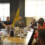 Namağlup voleybolculara baklava ikramı