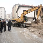 Tehlike Arz Eden Metruk Bina Yıkıldı