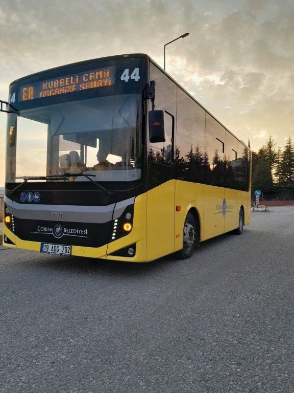 Belediye toplu ulaşımda kullanmak üzere ikiotobüs daha aldı